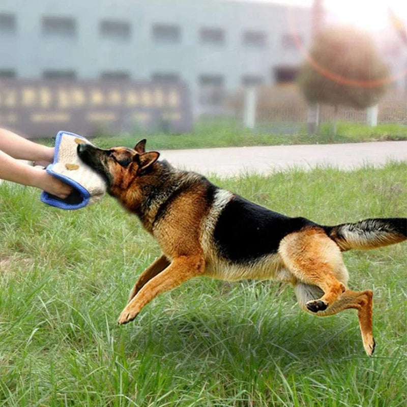 Dog Bite Pillow,High Quality Jute Training Biting Sleeves Sturdy Interactive Play Tug of Dogs Toy Tear Resistant for Pet Toys