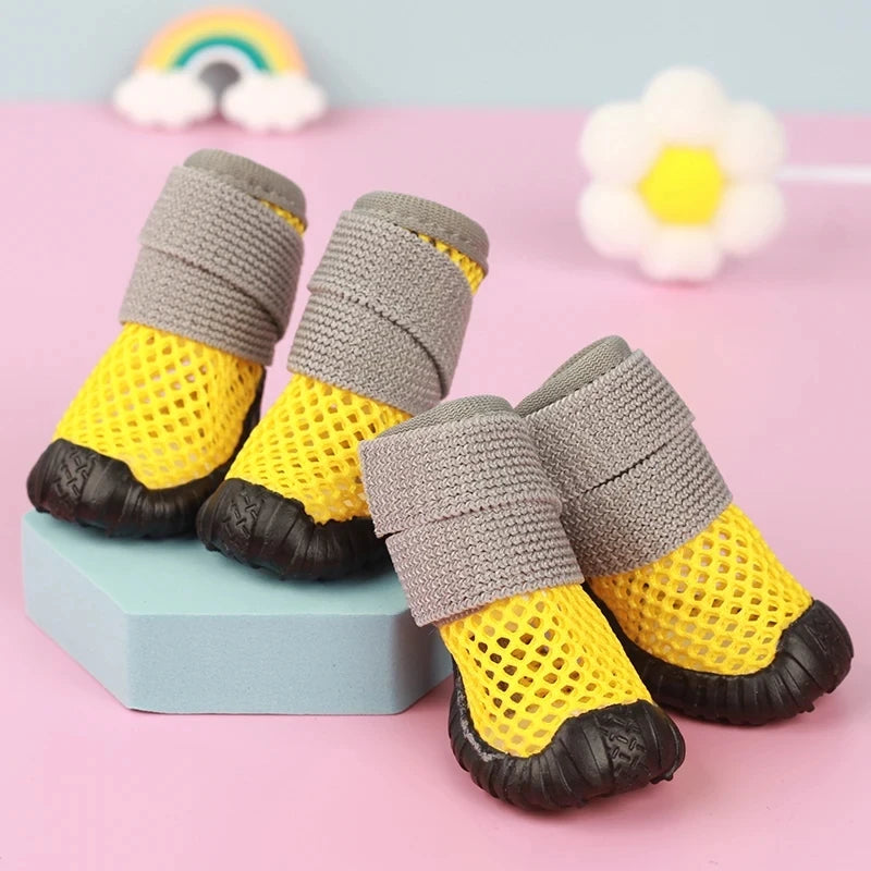 Summer Dog Mesh Shoes Breathable Anti-slip Lightweight Soft Cute Outdoor Small Dogs Puppy Chihuahua Sandals Boots Hot New