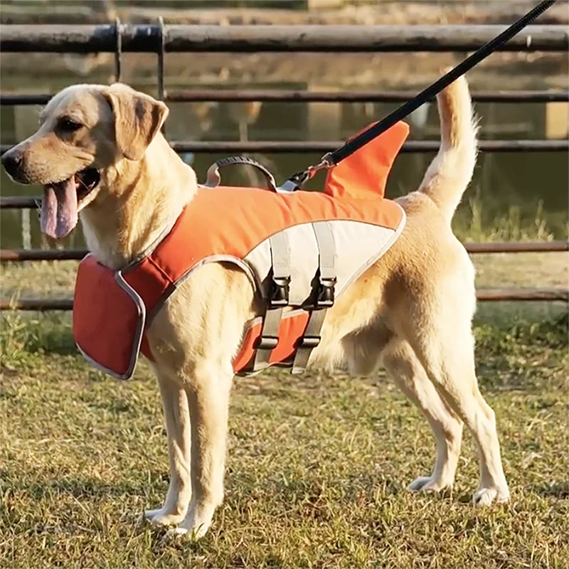 New Pet Swimming Life Jacket Shark Fin Shape Safety Vest for Dog in Summer Adjustable in Pool or Surfing Drifting Dog Life Vest